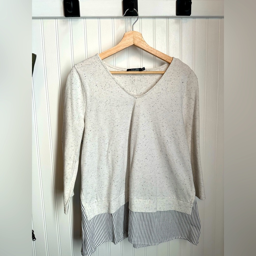 Doe&Rae Mixed media top Size L